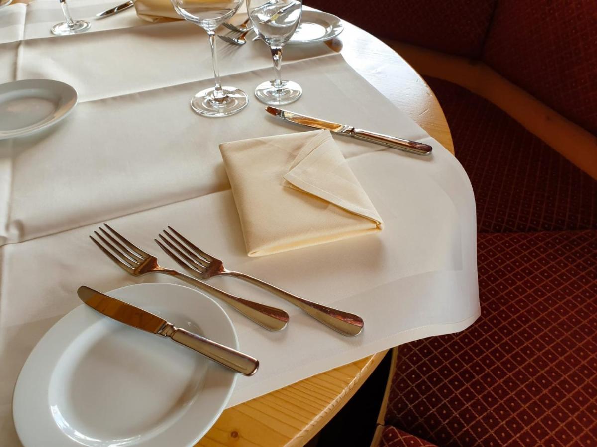 Parkhotel Waldlust Hausern Bagian luar foto