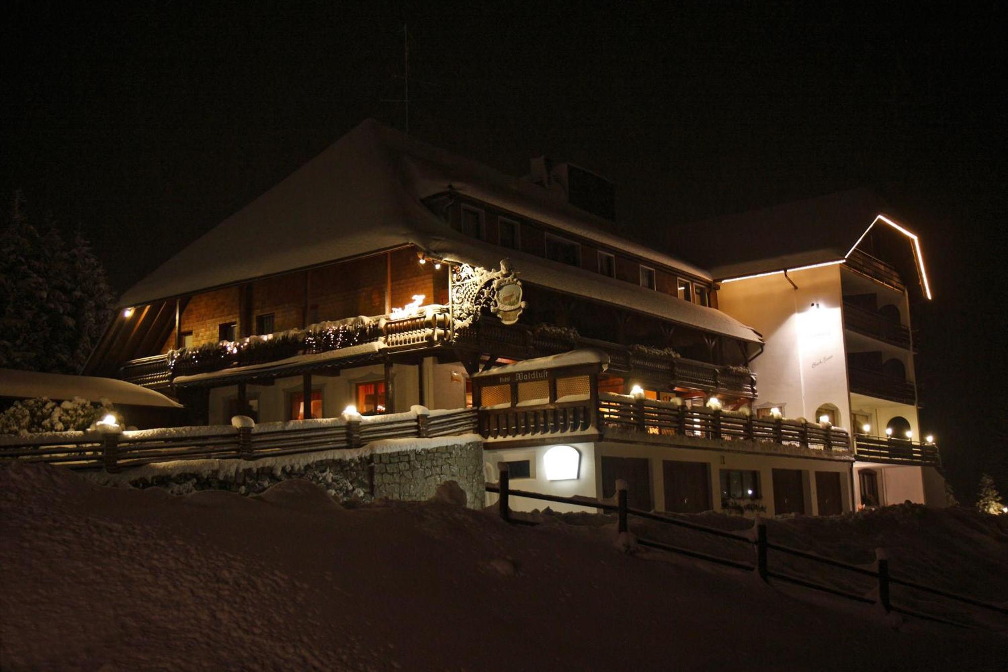 Parkhotel Waldlust Hausern Bagian luar foto